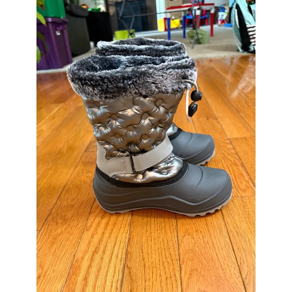 NWOT Kamik Kids Penny3 Snow Boots Silver Grey Waterproof Faux Fur‎ Size  5